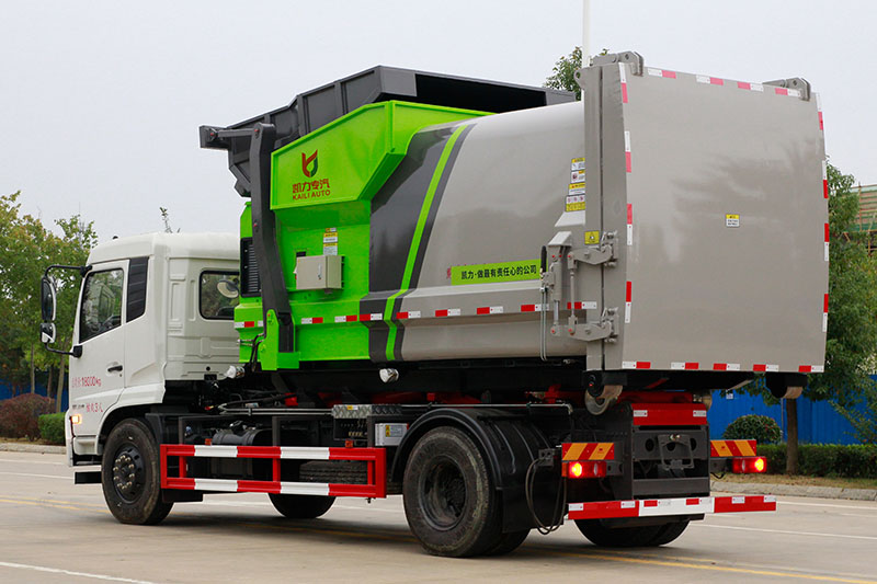 (套臂)东风天锦套臂垃圾車(chē)(12方)