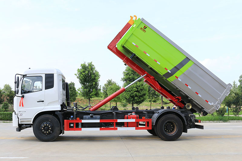 (套臂)东风天锦套臂垃圾車(chē)(12方)