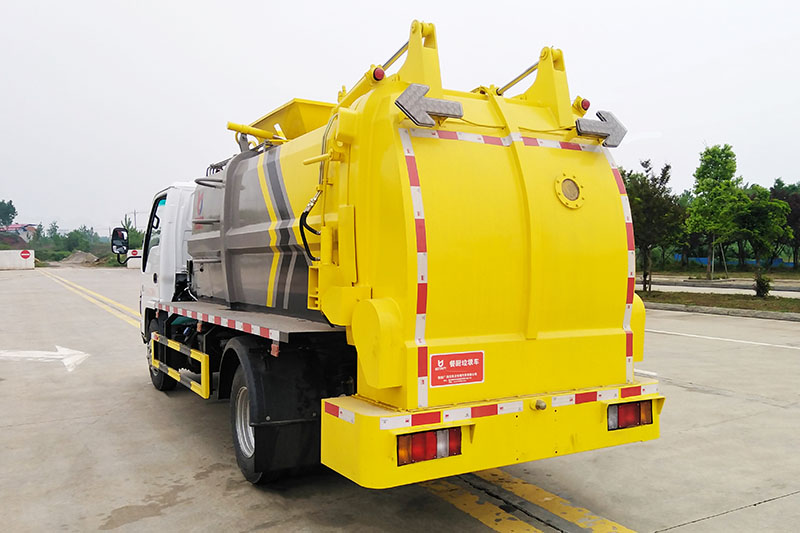 五十铃餐厨垃圾車(chē)(厢式)(6方)