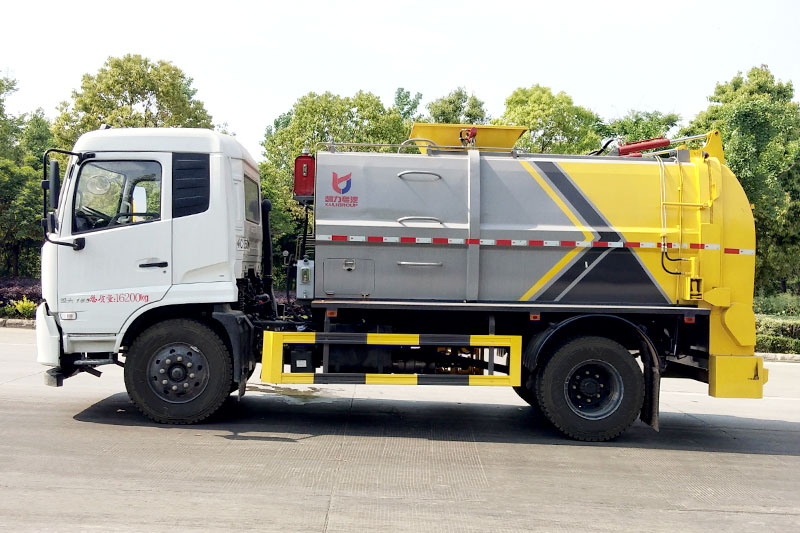 东风天锦餐厨垃圾車(chē)(厢式)(9.5方)