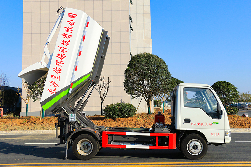 江淮康铃X1无泄漏后装挂桶垃圾車(chē)(3.5方 3方)