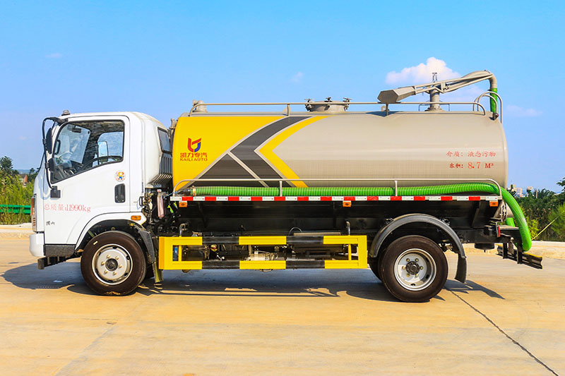 华神T1吸粪車(chē)(9.6方)