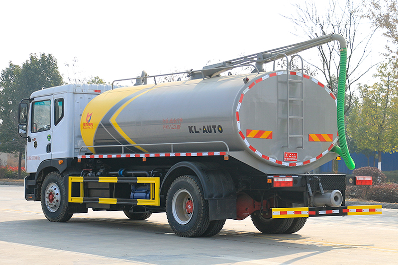 东风D9吸粪車(chē)(13.5方)