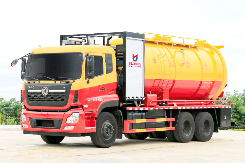 东风天龙清洗吸污車(chē)(一體(tǐ)罐 可(kě)加装副发)(清水 污水21方)