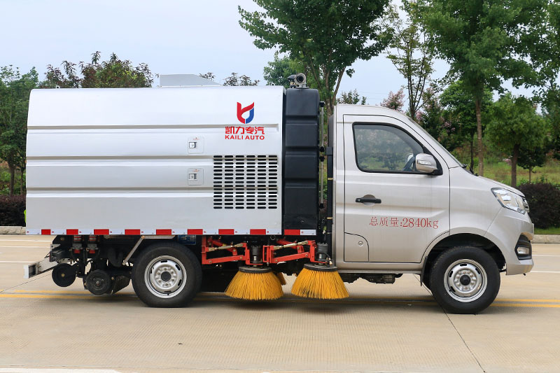 長(cháng)安扫路車(chē)(0.5水1.5尘)